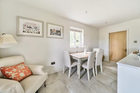 undefined, Buckle Street, Ullington, WR11