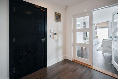 3 bedroom penthouse for sale, La Rue Voisin, Jersey JE3