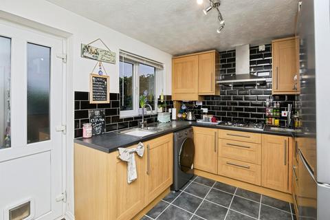 2 bedroom terraced house for sale, Best Avenue, Burton-On-Trent