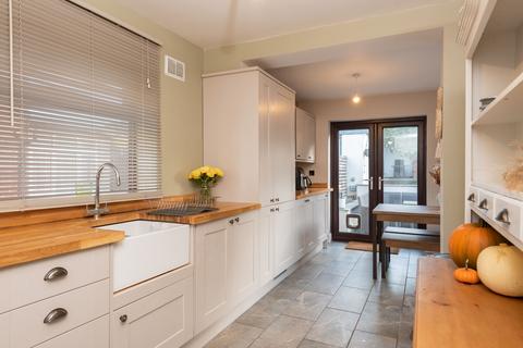 3 bedroom semi-detached house to rent, Thornbridge Drive, Sheffield S12