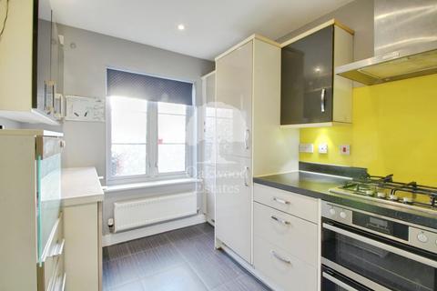 undefined, Kings Reach, Slough SL3
