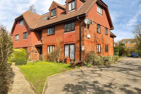 1 bedroom flat for sale, Aldermoor Road, Southampton, Hampshire, SO16 5SE