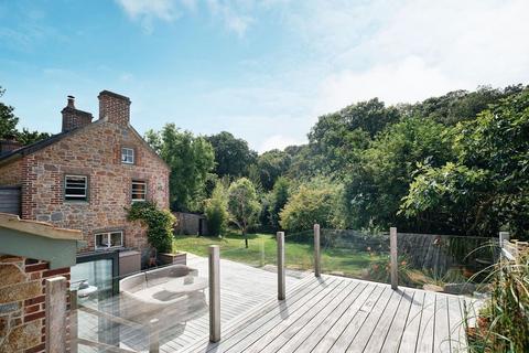 4 bedroom detached house for sale, Le Mont de la Barcelone, Jersey JE3