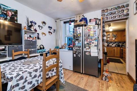 3 bedroom terraced house for sale, Lees Hill Street, Nottingham