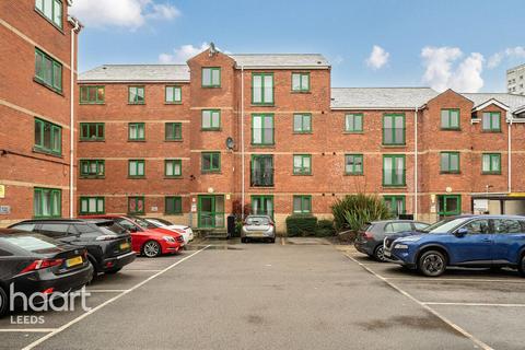 2 bedroom apartment for sale, Admiral Street, Leeds