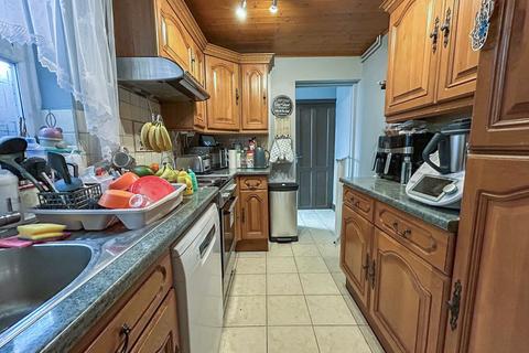 3 bedroom terraced house for sale, Gatacre Road, Ipswich