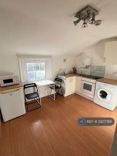 undefined, Albert Road, Kingston Upon Thames, KT1