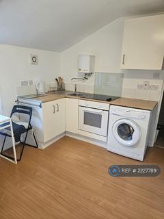undefined, Albert Road, Kingston Upon Thames, KT1