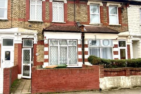 Pulleyns Avenue, London E6