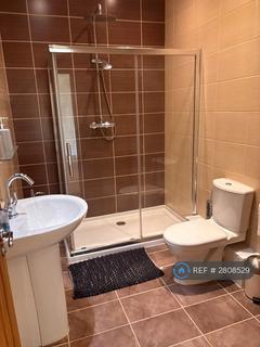 2 bedroom flat to rent, Overstrand Road, Cromer, NR27