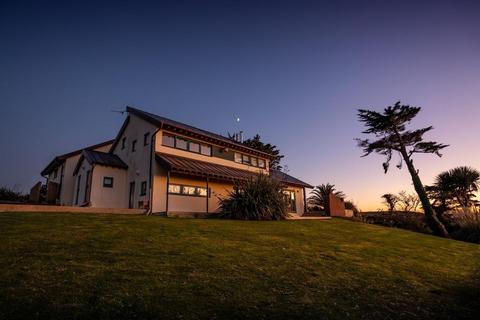 4 bedroom detached house for sale, Le Chemin Des Monts de la Mare, Jersey JE3