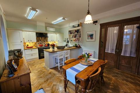 5 bedroom detached house for sale, Morton Terrace, Gainsborough