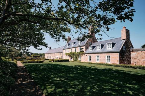 8 bedroom detached house for sale, Rue Des Canons, Jersey JE3