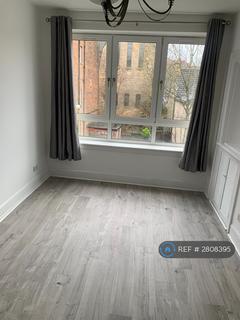 1 bedroom flat to rent, Stow St, Paisley, PA1