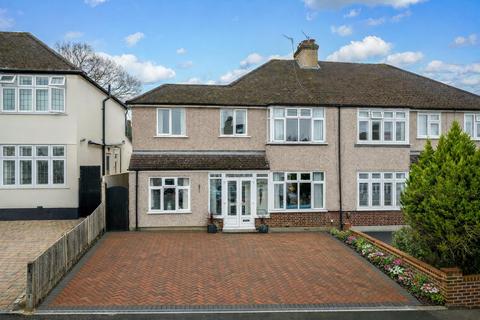 undefined, Hazelbury Avenue, ABBOTS LANGLEY