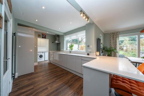 undefined, Hazelbury Avenue, ABBOTS LANGLEY
