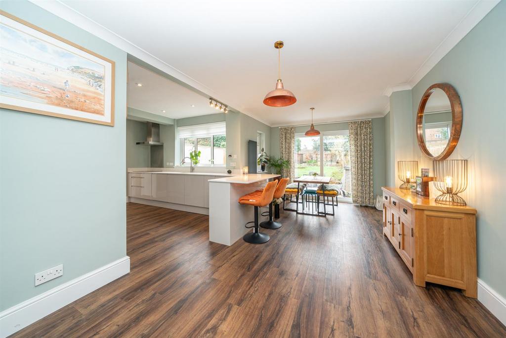 Kitchen Diner