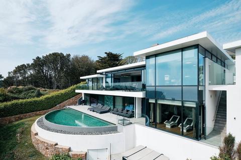 4 bedroom detached house for sale, Les Ruisseaux, Jersey JE3