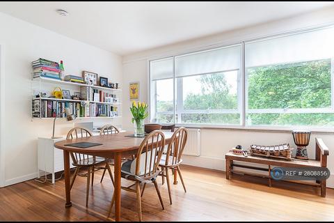 undefined, Lowood Court, London, SE19