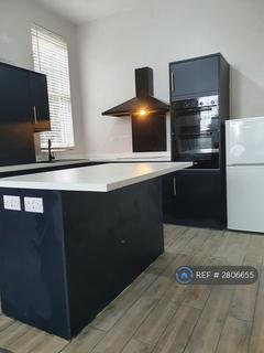 1 bedroom flat to rent, Forest Road West, Nottingham, NG7