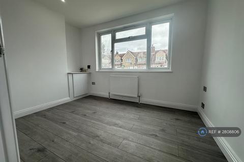 undefined, Meadfield Road, Slough, SL3