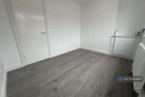 undefined, Meadfield Road, Slough, SL3