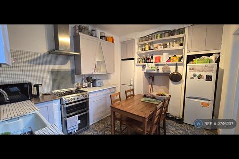 1 bedroom in a house share to rent, Spencer Road, Harrow, HA3