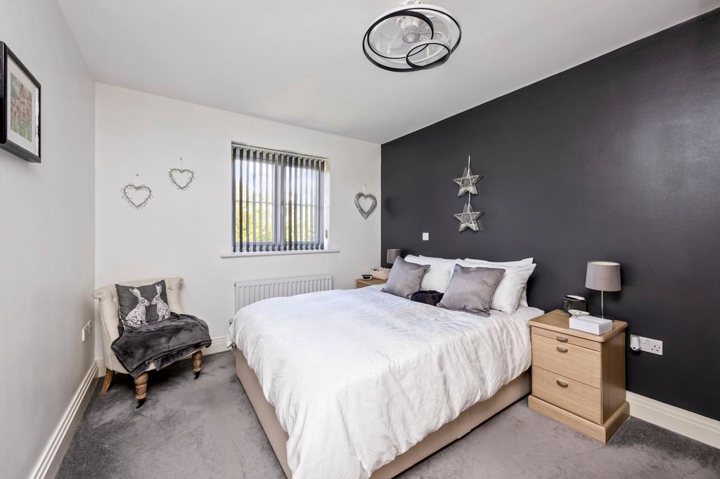 Bedroom with En-Suite