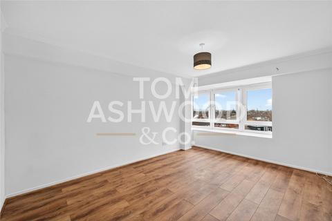 1 bedroom apartment for sale, John Burns Drive, Barking, IG11