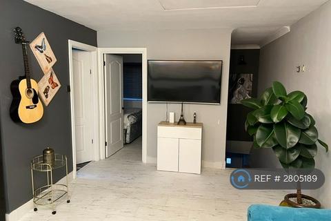 undefined, Pheasant Close, London, E16