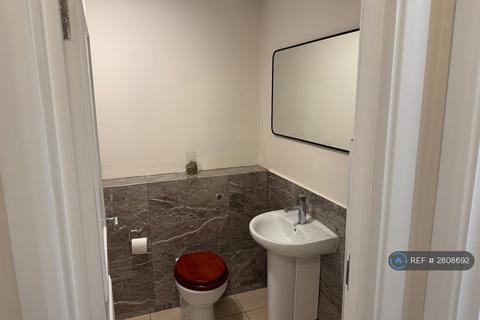 1 bedroom flat to rent, Verney Road, London, SE16