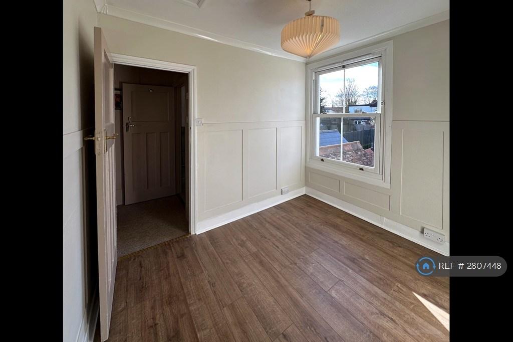 Small Bedroom