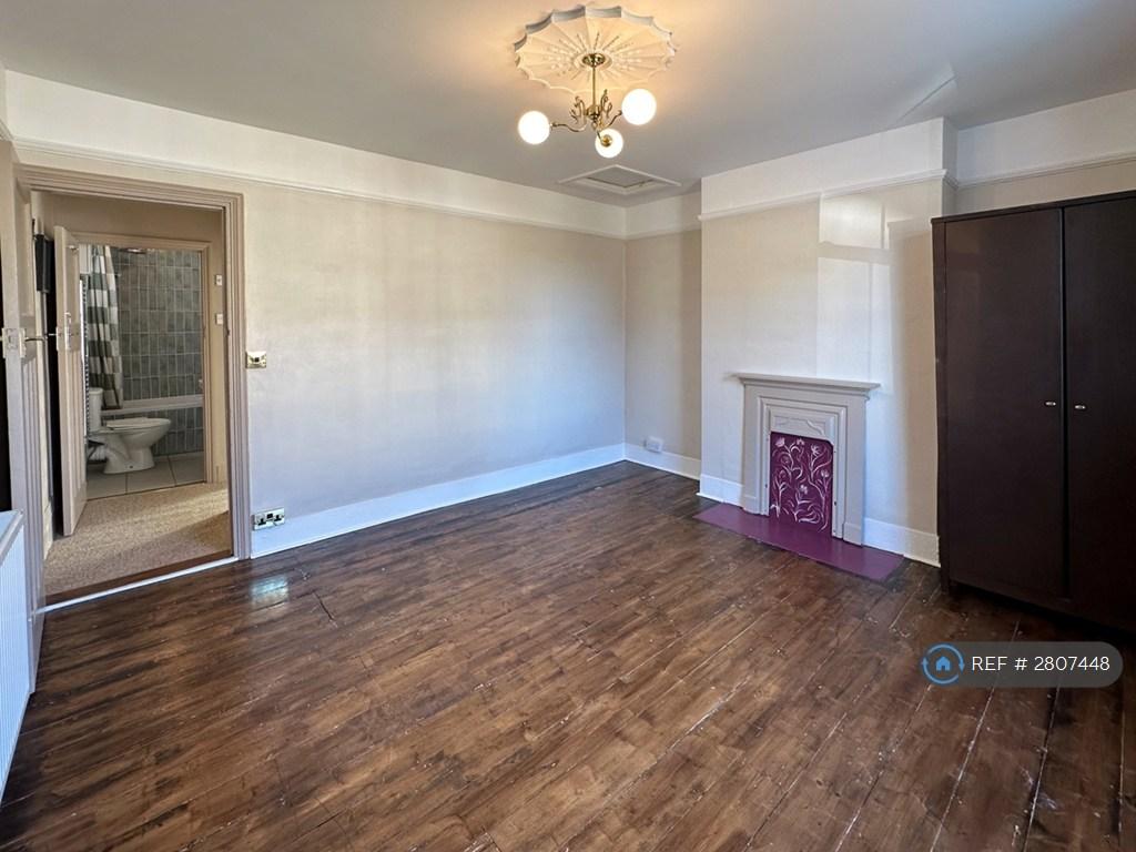 Big Bedroom