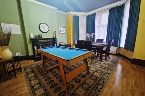 5 bedroom house to rent, Preston New Road, Blackburn, BB2