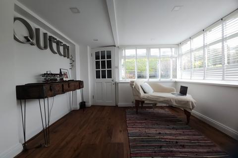 undefined, Mount Drive, Brighton, BN2