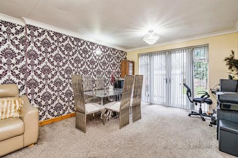 undefined, Gads Green Crescent, Dudley