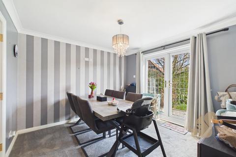 4 bedroom detached house for sale, Goldcrest Close, Colchester