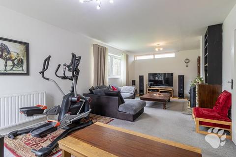 undefined, The Knowle, Basildon SS16