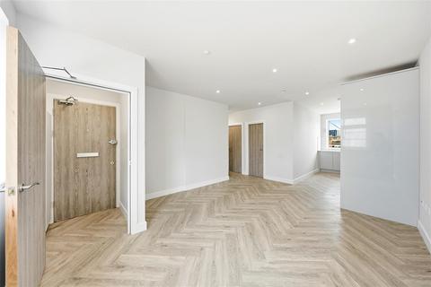 undefined, 24 Pemberton Court, Portlet Street, London