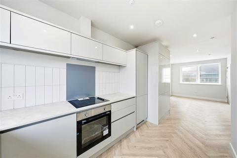 undefined, 24 Pemberton Court, Portlet Street, London