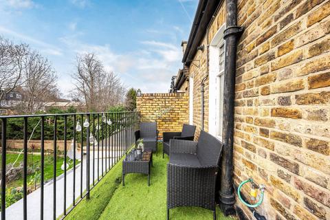 undefined, Wellmeadow Road, Hither Green, London, SE13