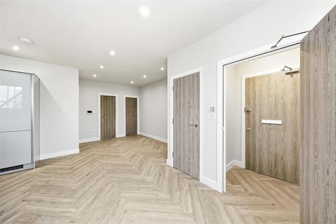 undefined, Flat 22 Pemberton Court, 39 Portlet Street
