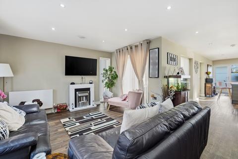 4 bedroom link detached house for sale, Braggowens Ley, Harlow CM17