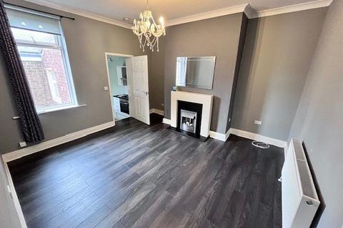 3 bedroom apartment to rent, Wellington Street, Tyne and Wear NE31