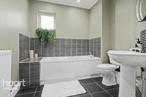 2 bedroom apartment to rent, Seacole Crescent, Swindon