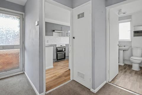 2 bedroom flat for sale, Hillsborough Close Oxford OX4 3SN
