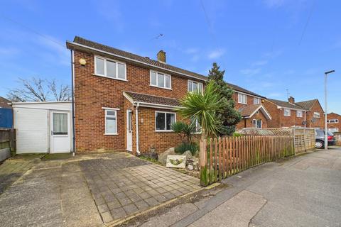 4 bedroom semi-detached house for sale, Severn Way, Tilehurst, Reading, RG30