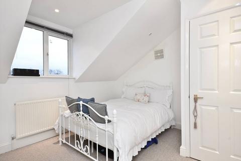 Cavendish Road, Brondesbury, London, NW6