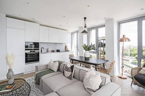 2 bedroom flat to rent, Mapple Path, Hackney Downs, London, E5