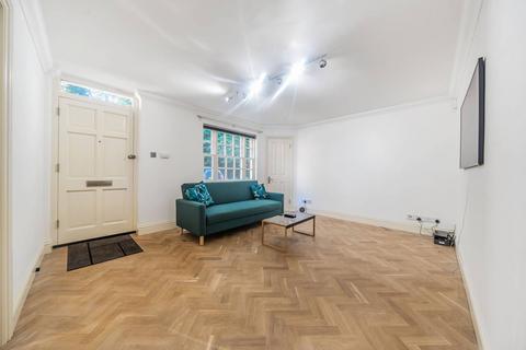 2 bedroom flat to rent, Mulberry Close, Watford, WD17
